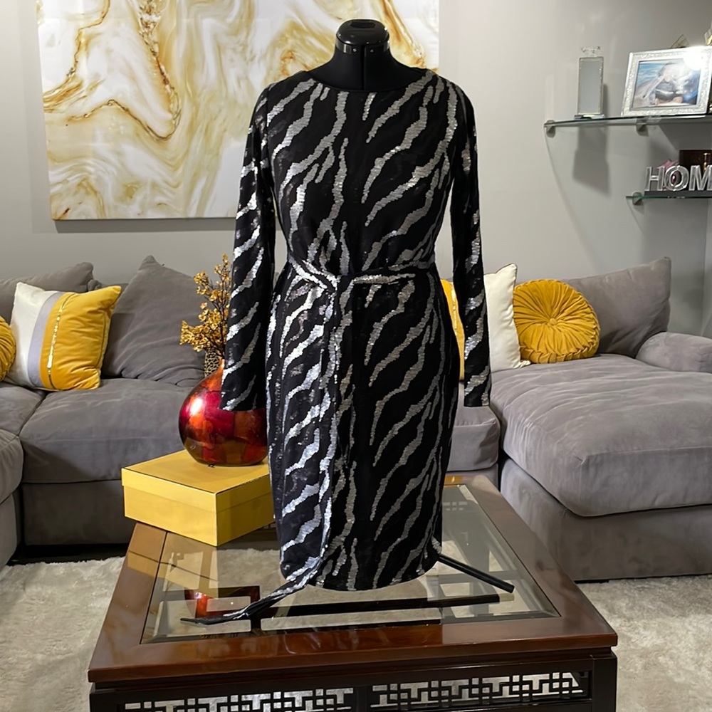 V by Eva silver and black sequence dress - Picture 1 of 4